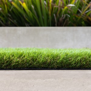 Sztuczna trawa NEVADA DIVINE 38 mm – belgijska, premium, na tarasy i do ogrodu