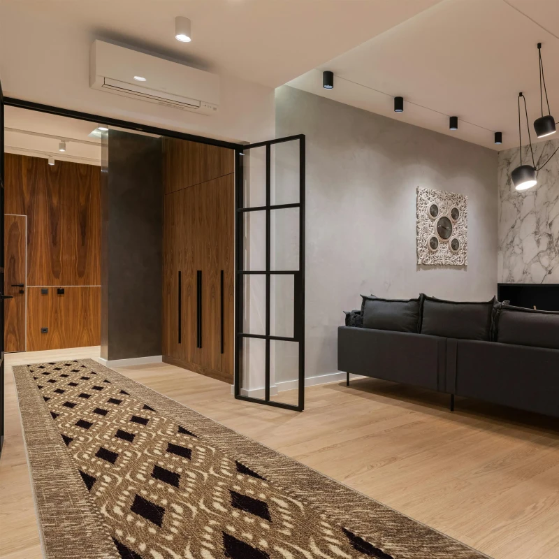 MACAN_04_07.webp