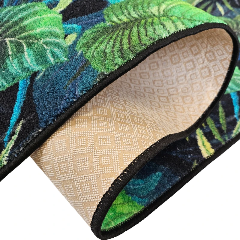 MONSTERA_GREEN__PROMO_03.webp